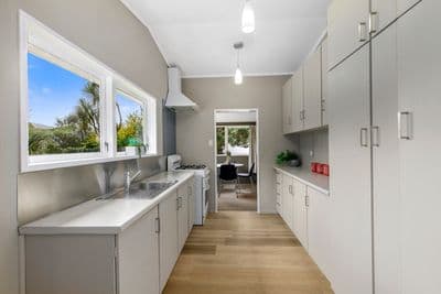 7 Dunsandel Grove, Silverstream, Upper Hutt City, Wellington | Tall Poppy 