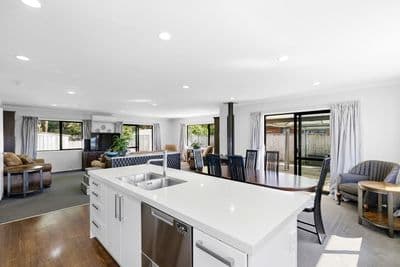 16A Sunstone Crescent, Brown Owl, Upper Hutt City, Wellington | Tall Poppy 