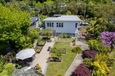 33 Jocelyn Crescent, Pinehaven, Upper Hutt City, Wellington | Tall Poppy 