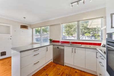 13 Aorangi Road, Paraparaumu, Kapiti Coast, Wellington | Tall Poppy 