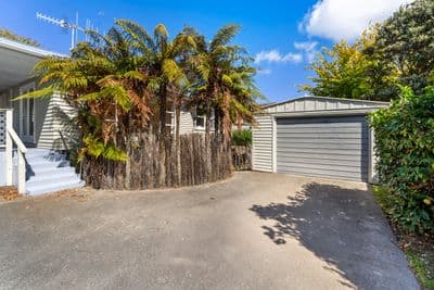 13 Aorangi Road, Paraparaumu, Kapiti Coast, Wellington | Tall Poppy 