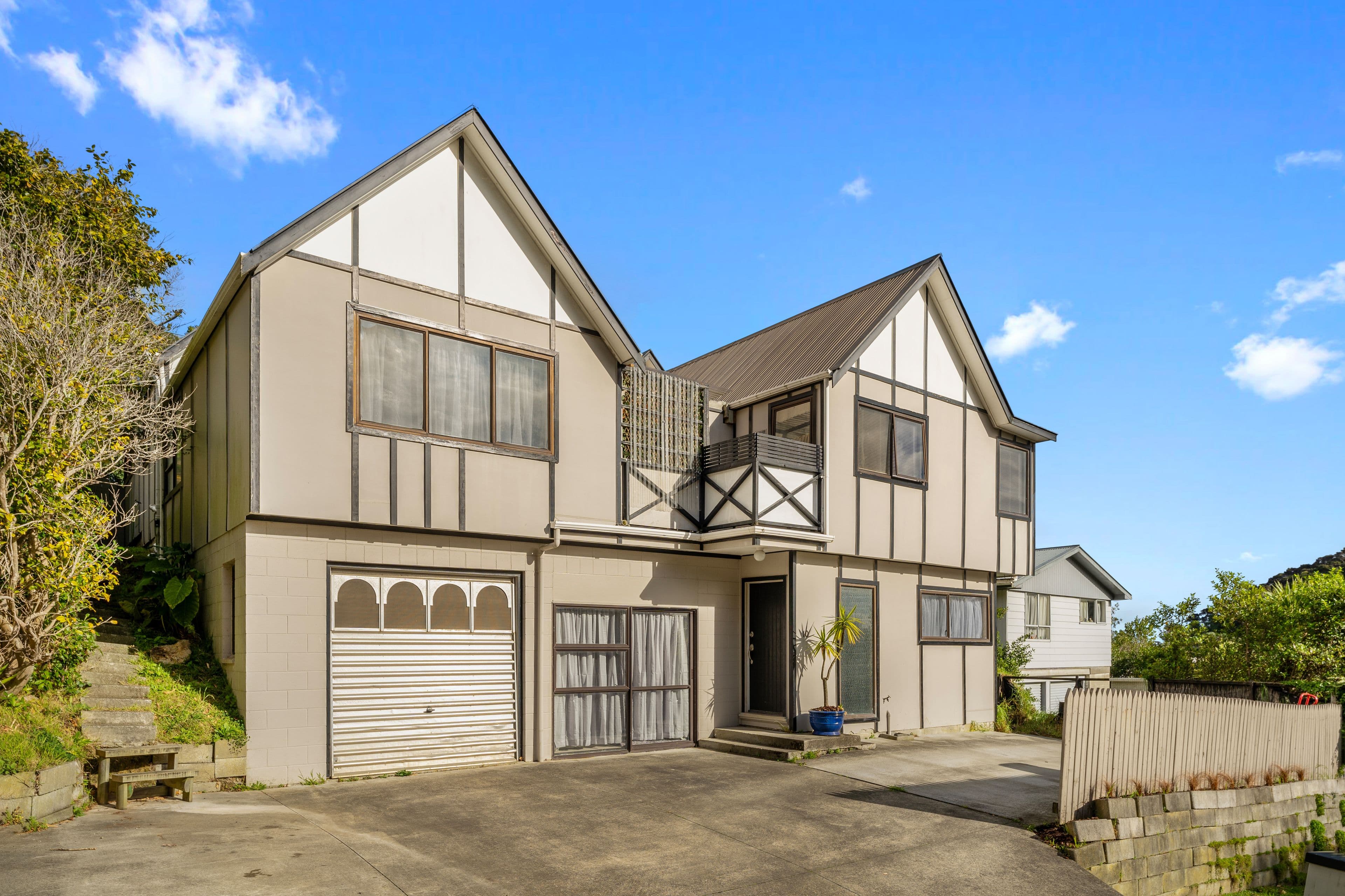 10 Mamaku Street, Paraparaumu, Kapiti Coast, Wellington Tall Poppy