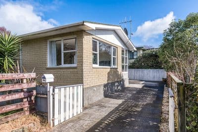 184 Raumati Road, Raumati Beach, Kapiti Coast, Wellington | Tall Poppy 