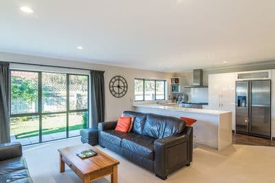 10 Santa Teresa Court, Paraparaumu Beach, Kapiti Coast, Wellington | Tall Poppy 