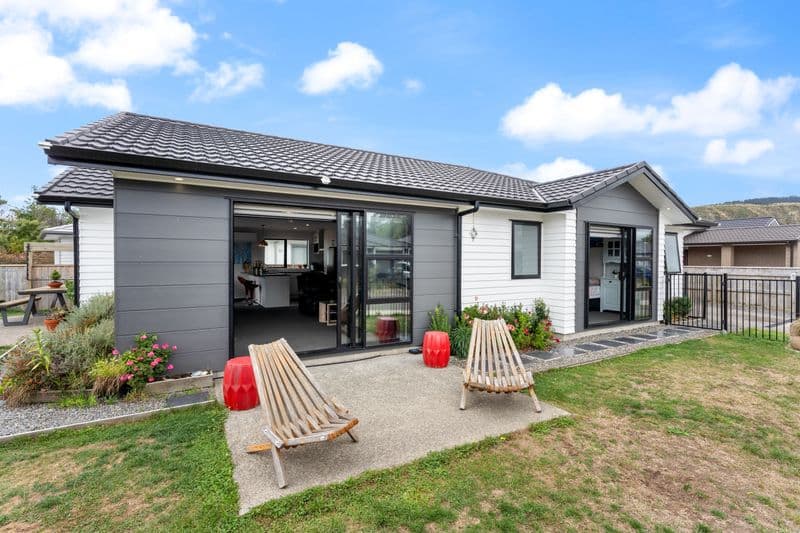 1 Kikorangi Way, Paraparaumu, Kapiti Coast, Wellington | Tall Poppy 
