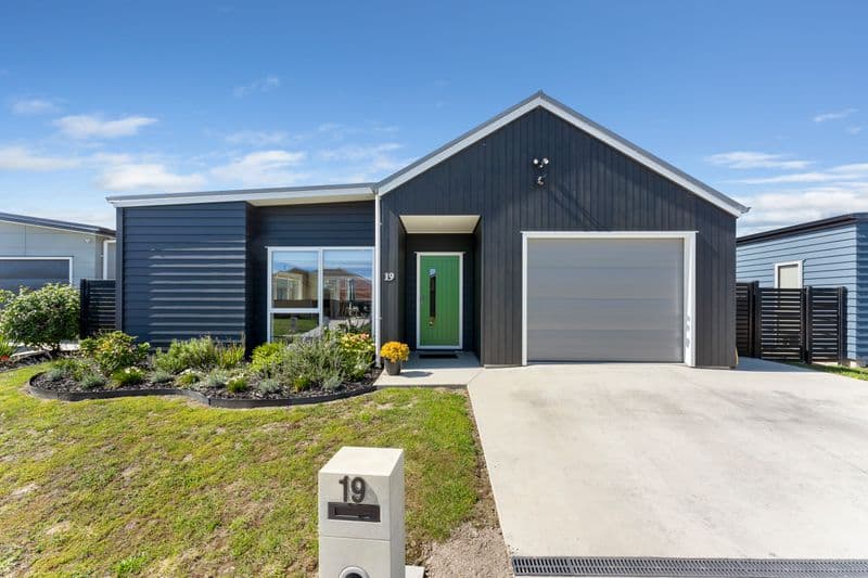 19 Enereta Road, Otaki, Kapiti Coast