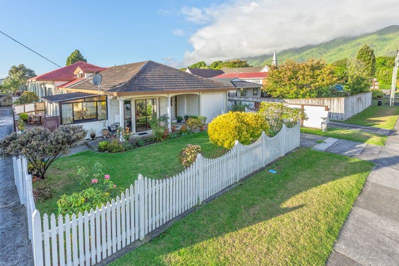 51 Ngaio Road, Waikanae, Kapiti Coast