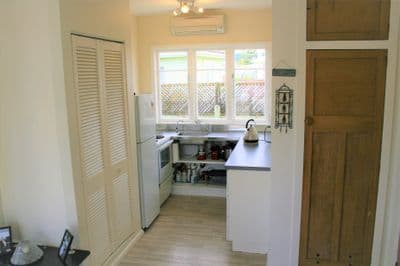 6 Carlisle Street , Levin, Horowhenua, Manawatu | Tall Poppy 