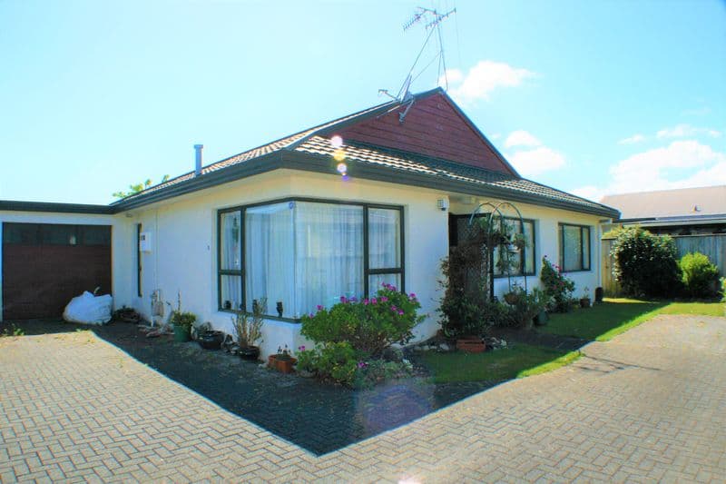 174B Bartholomew Road, Levin, Horowhenua, Manawatu | Tall Poppy 