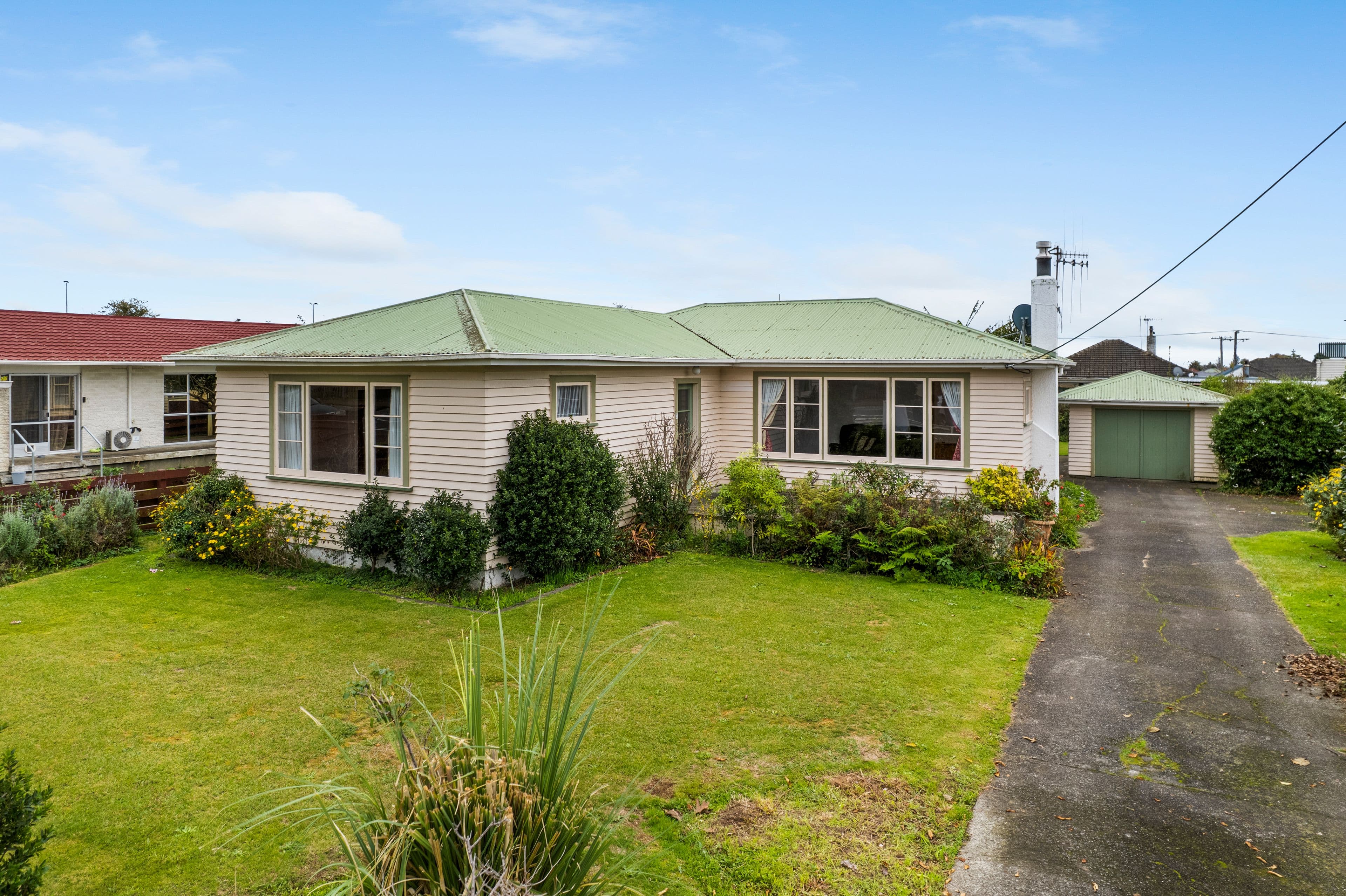 81 Bartholomew Road, Levin, Horowhenua, Manawatu | Tall Poppy 