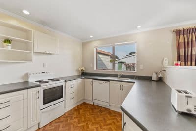 26 Cypress Grove, Paraparaumu, Kapiti Coast, Wellington | Tall Poppy 