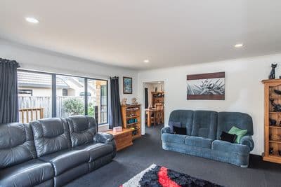 92 Weggery Drive, Waikanae Beach, Kapiti Coast, Wellington | Tall Poppy 