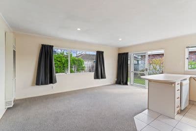 17A Carlisle Street, Levin, Horowhenua, Manawatu | Tall Poppy 