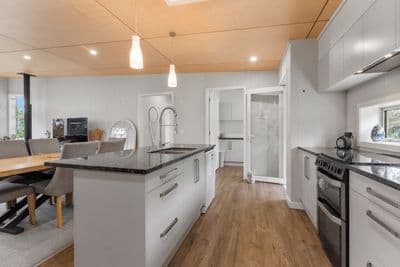 3 Takapu Road, Manakau, Horowhenua, Manawatu | Tall Poppy 