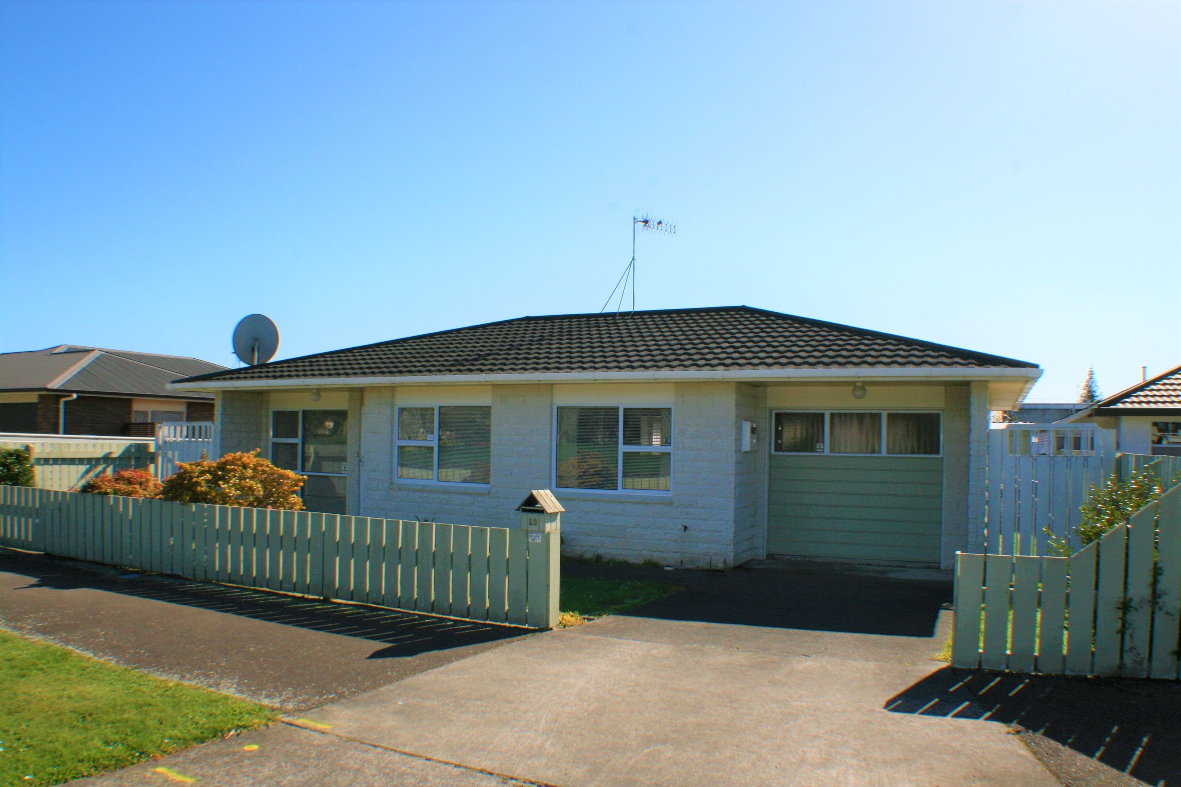 13 Kent Street, Levin, Horowhenua, Manawatu | Tall Poppy 