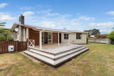 57 Martin Road, Paraparaumu Beach, Kapiti Coast, Wellington | Tall Poppy 