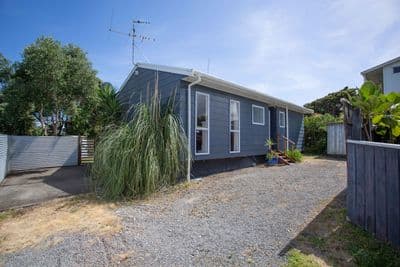 7A William Street, Waikanae Beach, Kapiti Coast, Wellington | Tall Poppy 