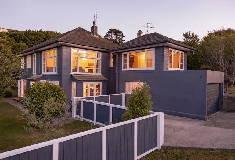 14 Cecil Road, Tawa, Wellington City