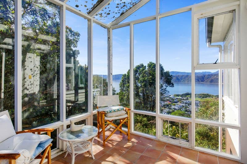 15 Lyons Crescent, Strathmore Park, Wellington City, Wellington | Tall Poppy 
