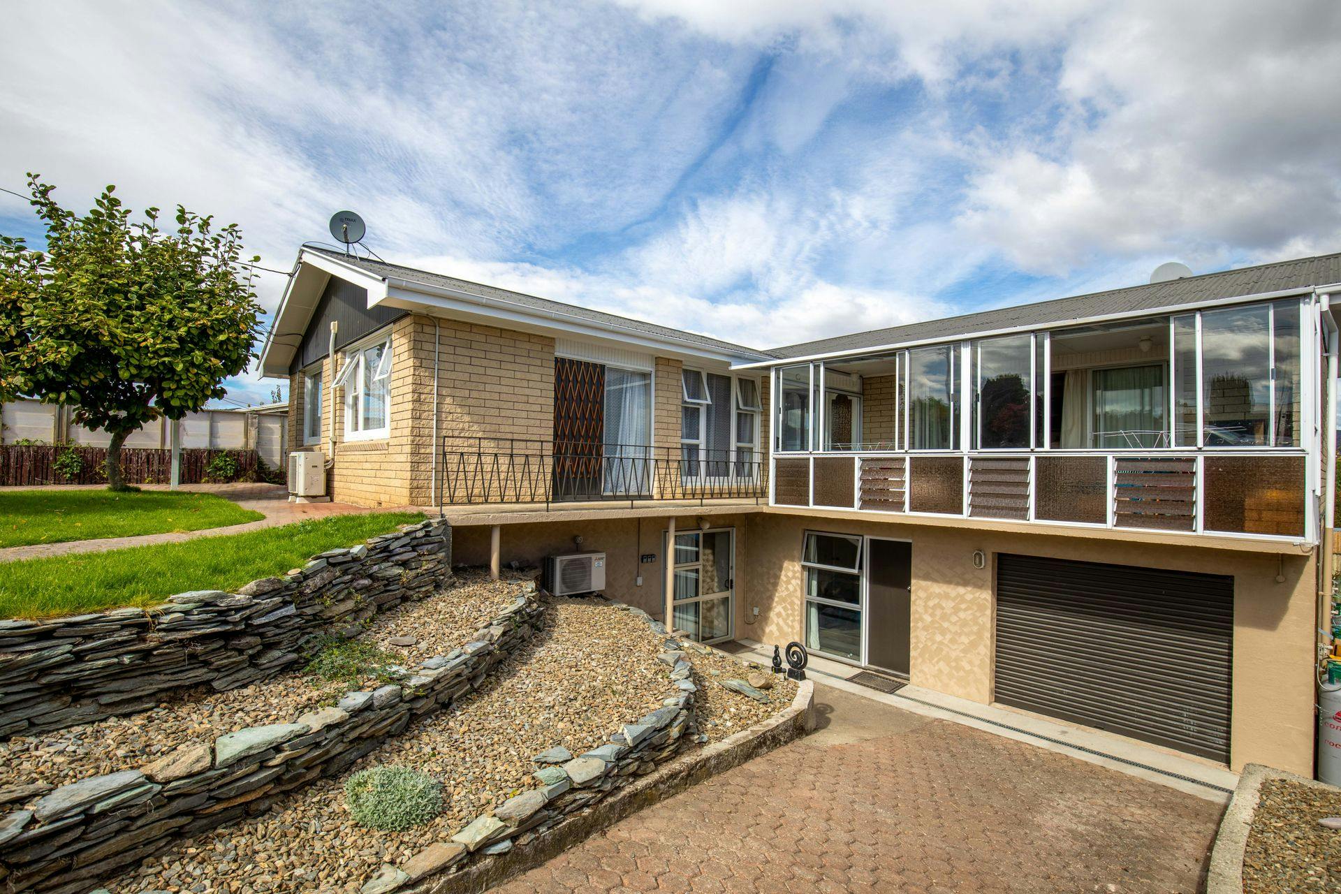 52 Royal Terrace, Alexandra, Central Otago, Otago | Tall Poppy 