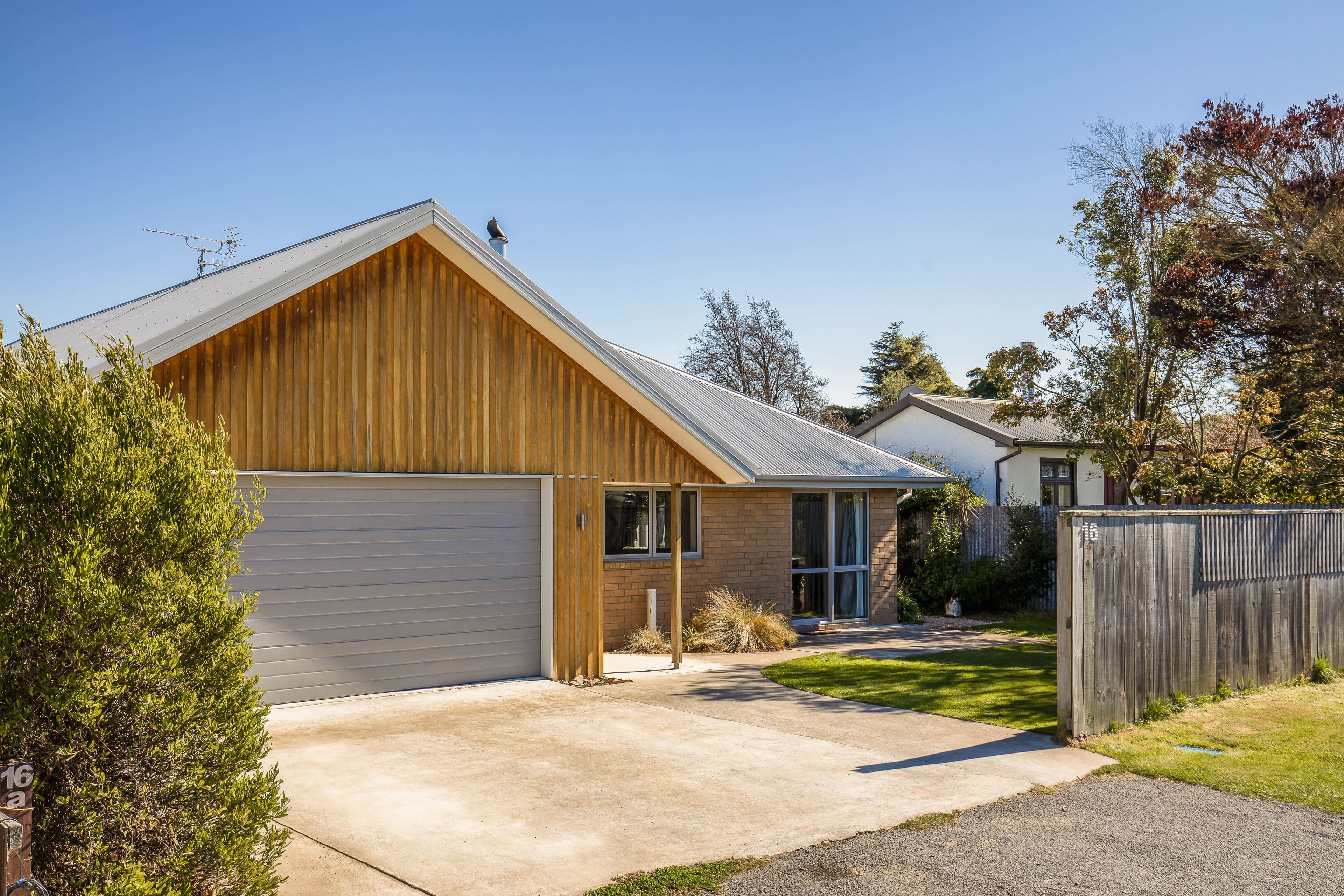 16 Brighton Street, Leithfield, Hurunui, Canterbury | Tall Poppy