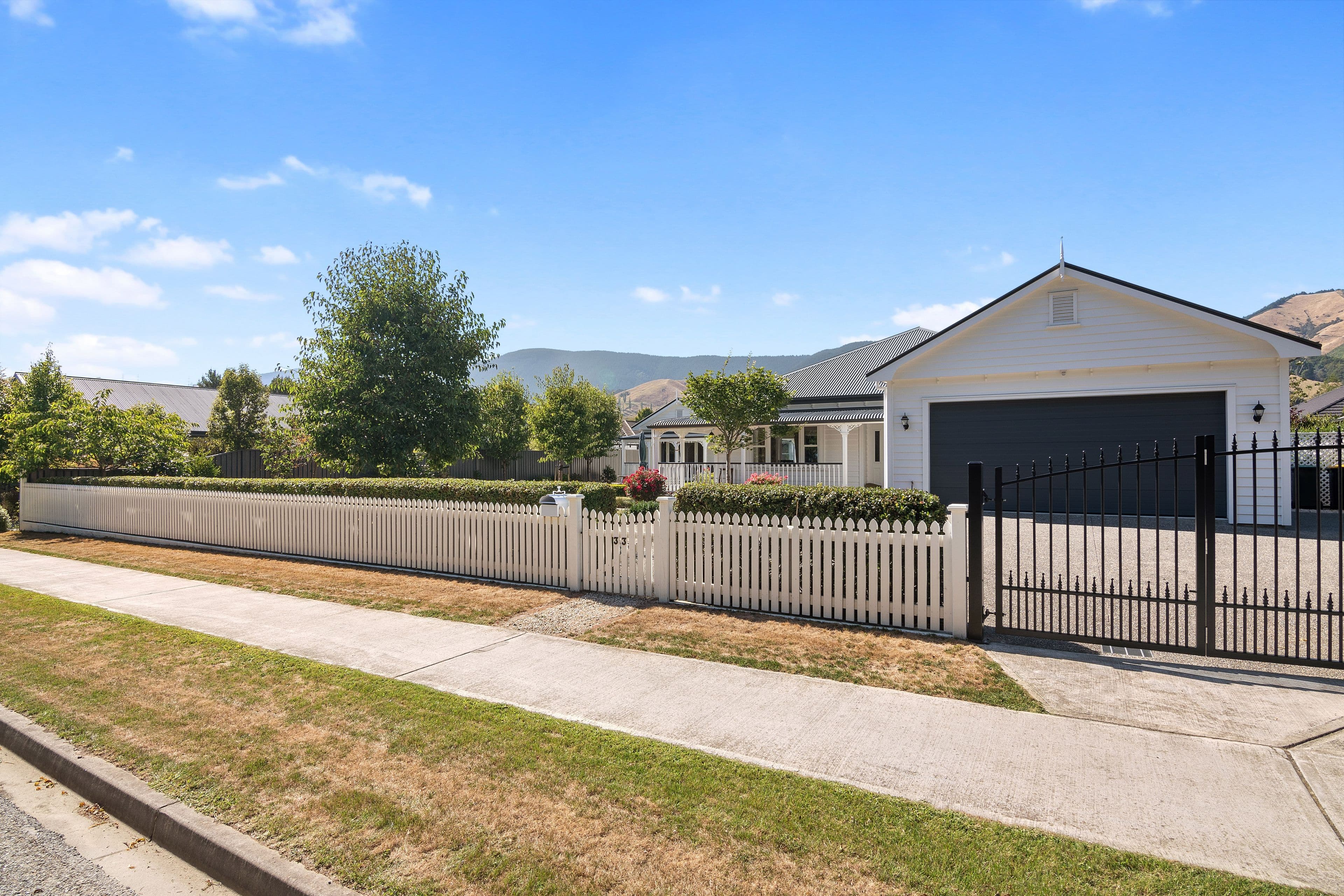 33 Hill Street North, Richmond , Tasman, Nelson | Tall Poppy