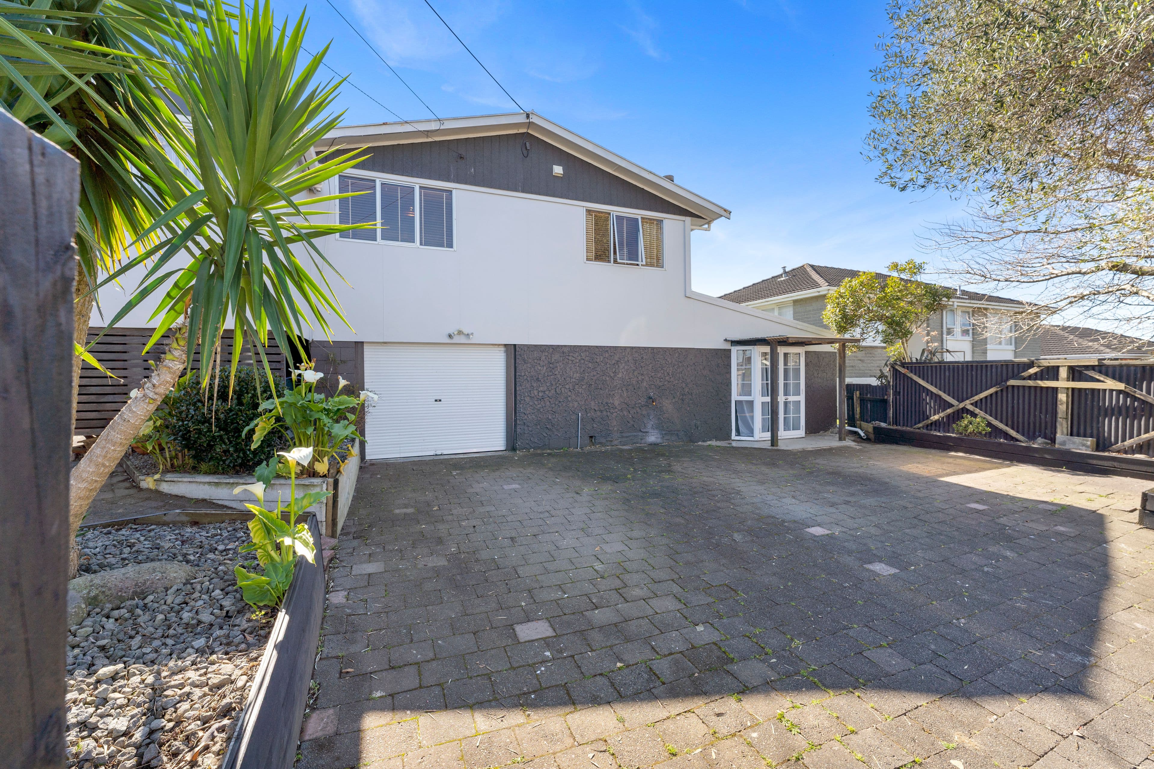 144 Pembroke Street, Westown, New Plymouth, Taranaki | Tall Poppy