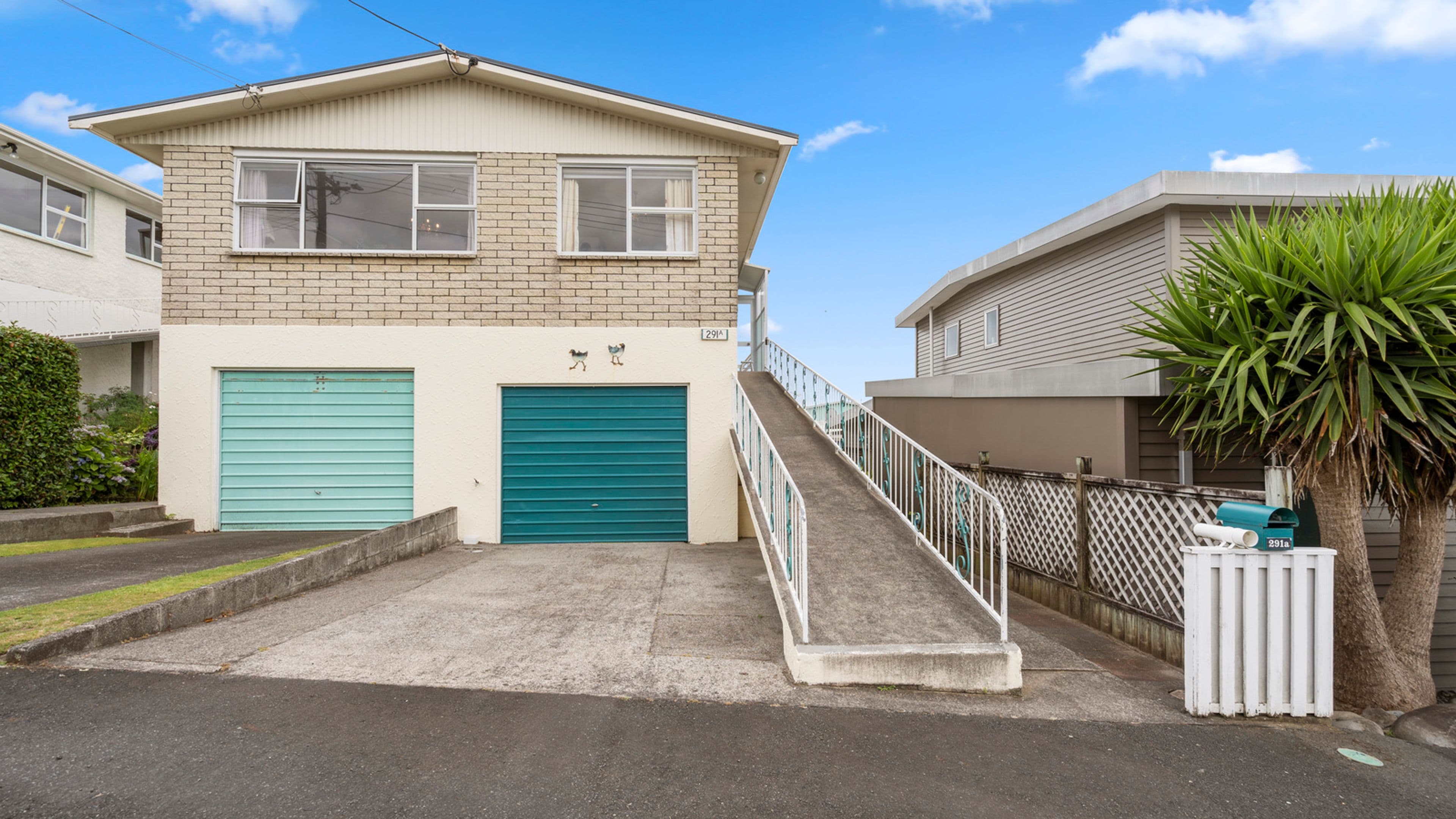 291 Courtenay Street, Strandon, New Plymouth, Taranaki | Tall Poppy