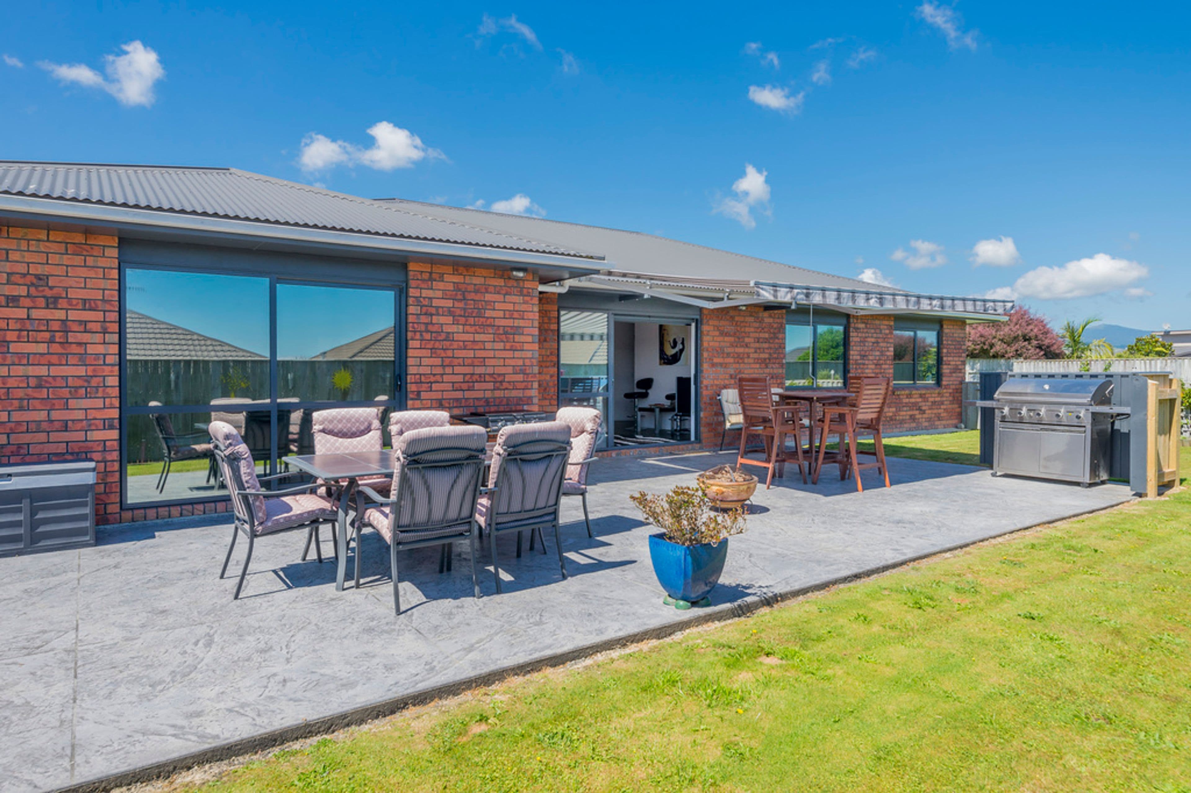 15 Ludlam Way, Otaki, Kapiti Coast, Wellington | Tall Poppy