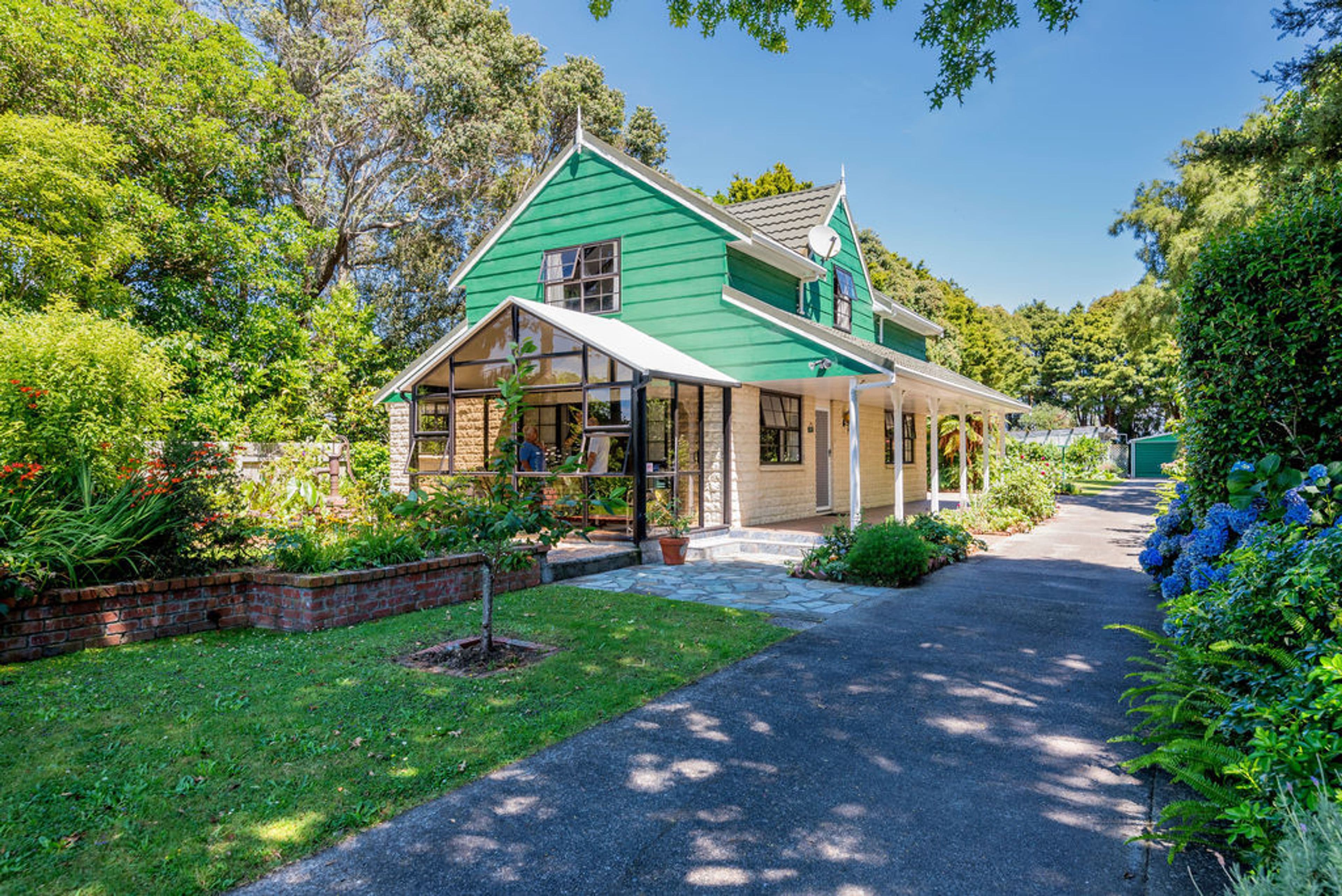 31 Waitohu Valley Road, Otaki, Kapiti Coast, Wellington | Tall Poppy