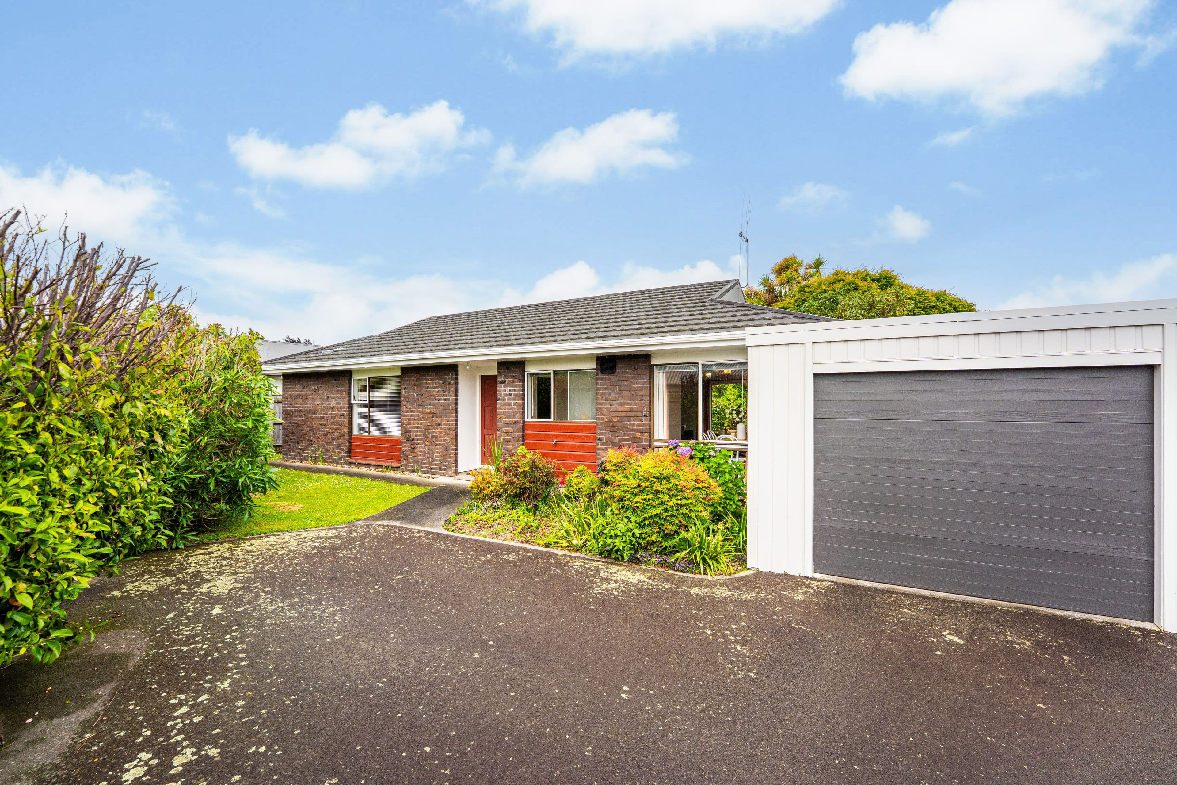 24A Phoenix Avenue, Hokowhitu, Palmerston North City, Manawatu | Tall Poppy