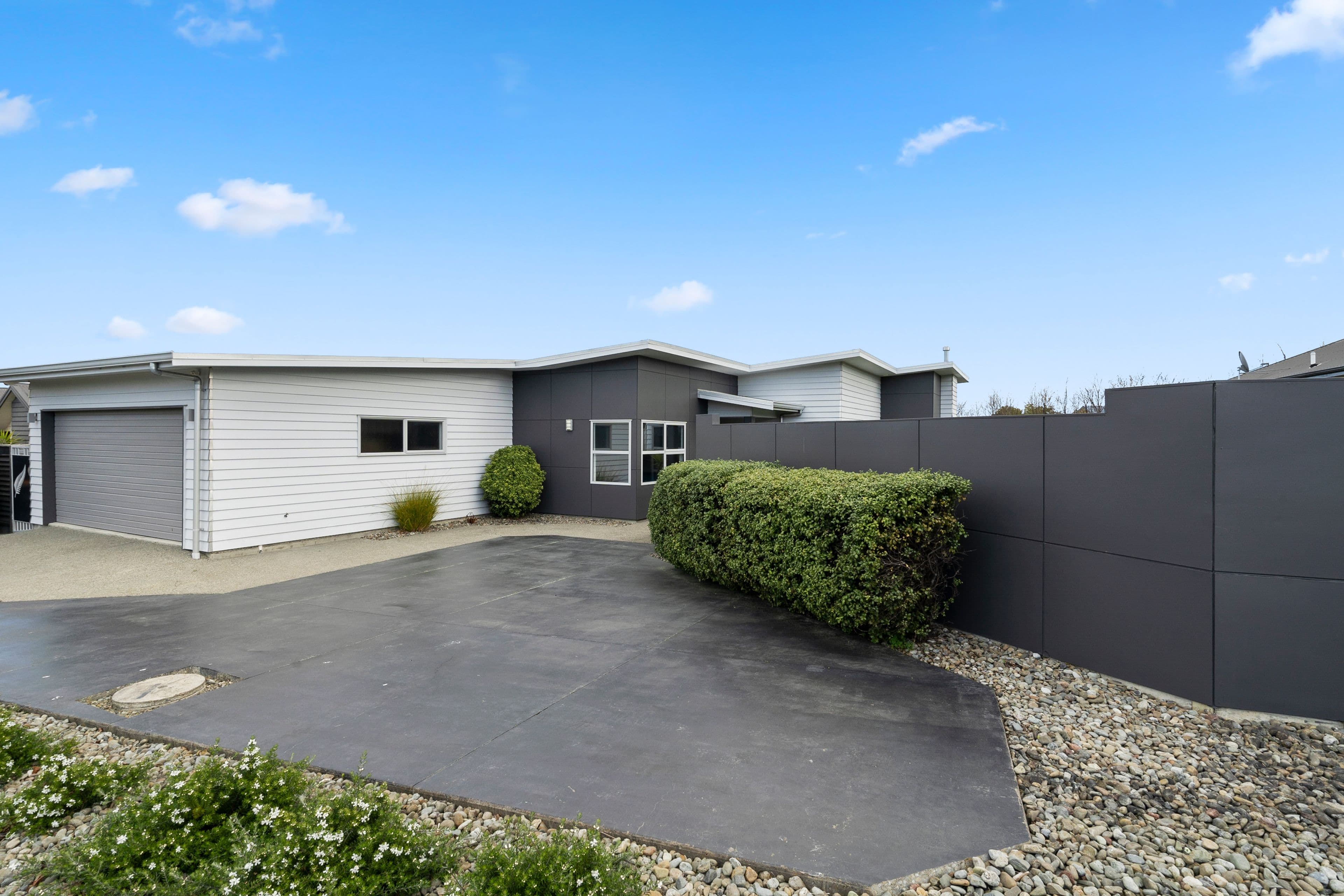 7 Galea Grove, Kelvin Grove, Palmerston North City, Manawatu | Tall Poppy