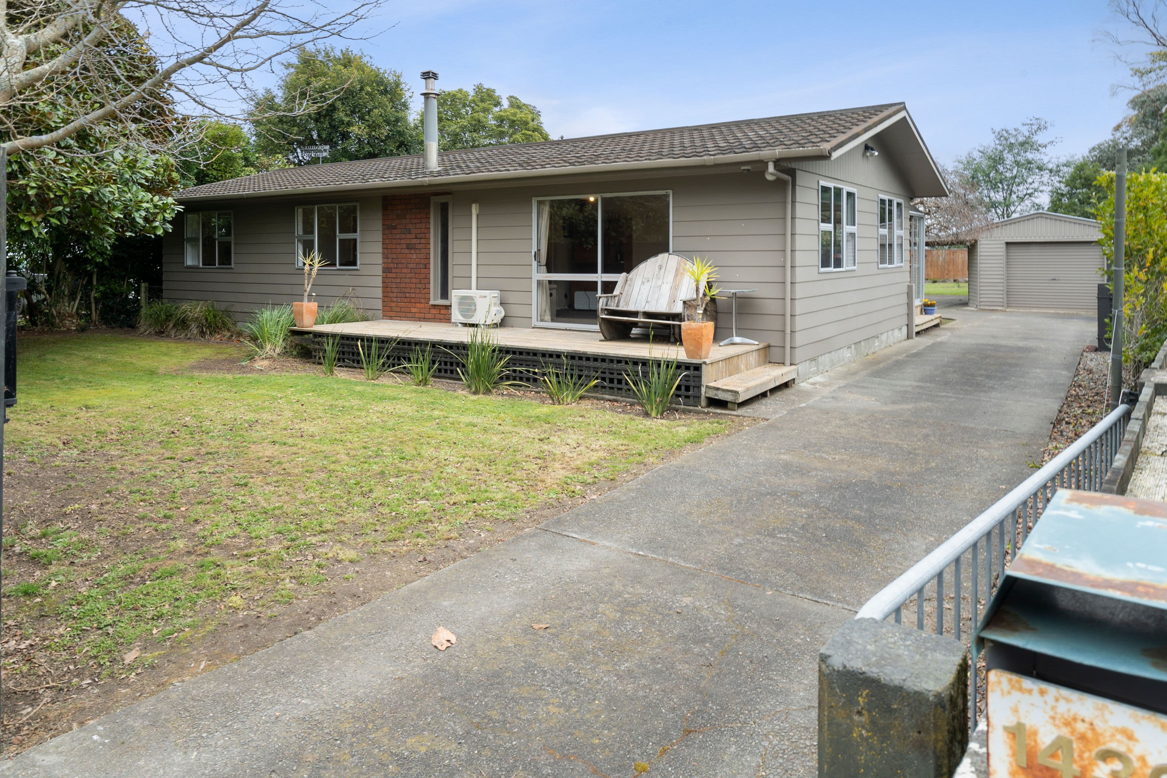 1438 Napier Road, Ashhurst, Palmerston North City, Manawatu | Tall Poppy