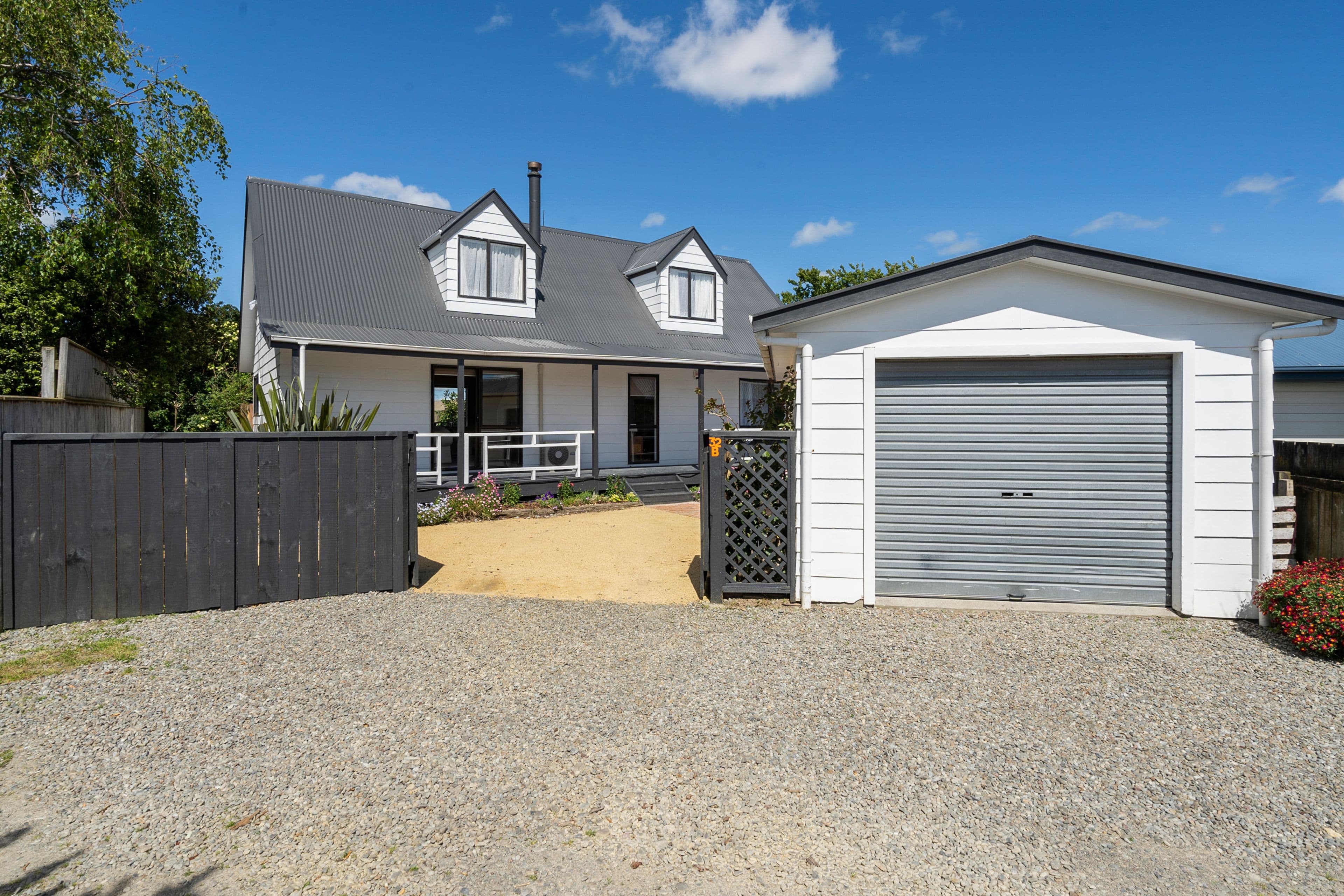 2/32B Somerset Crescent, Highbury, Palmerston North City, Manawatu | Tall Poppy
