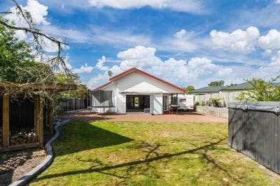 15 Robinson Terrace, Rangatira Park, Taupo, Waikato | Tall Poppy 