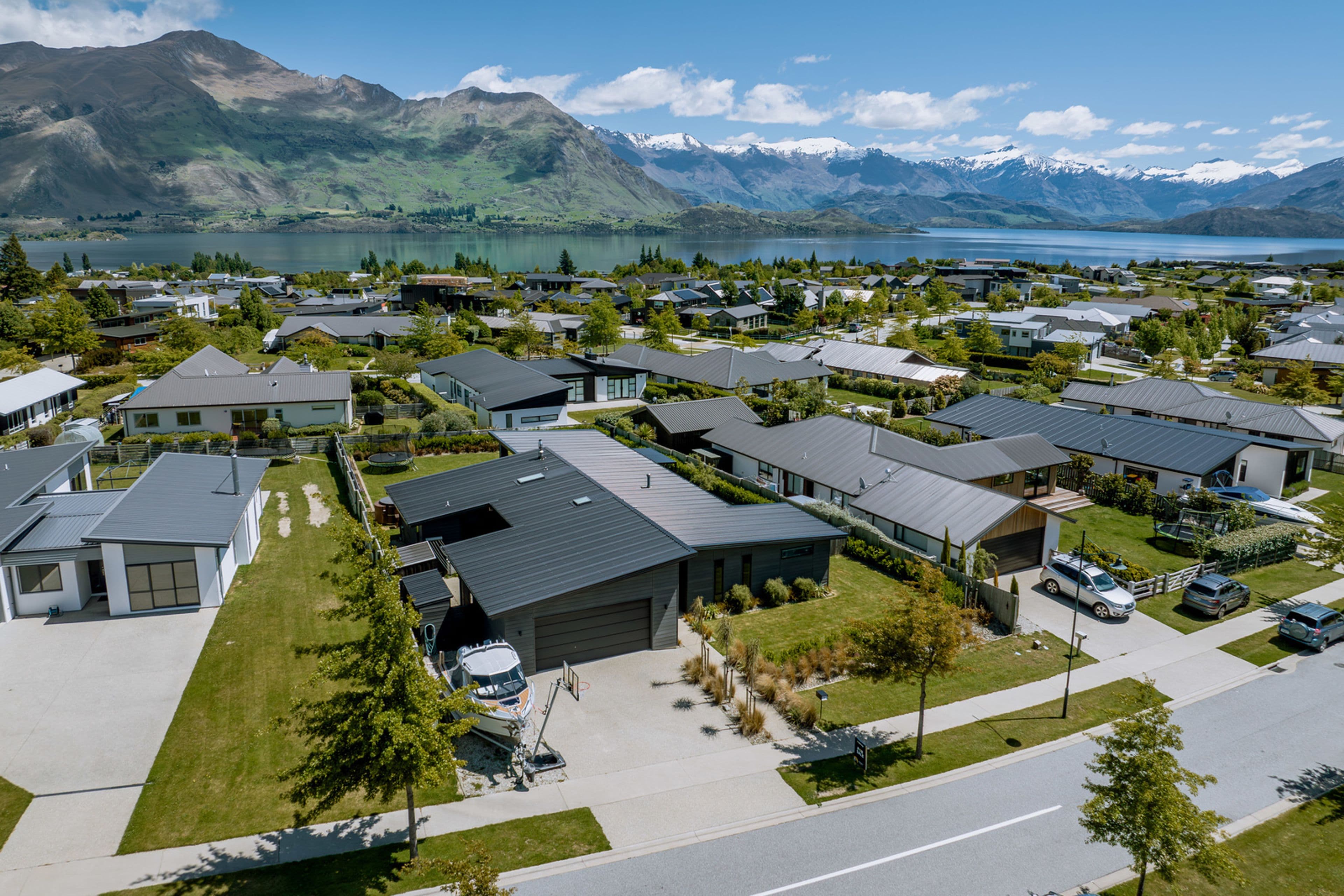9 Centre Crescent, Wanaka, Wanaka, Otago | Tall Poppy