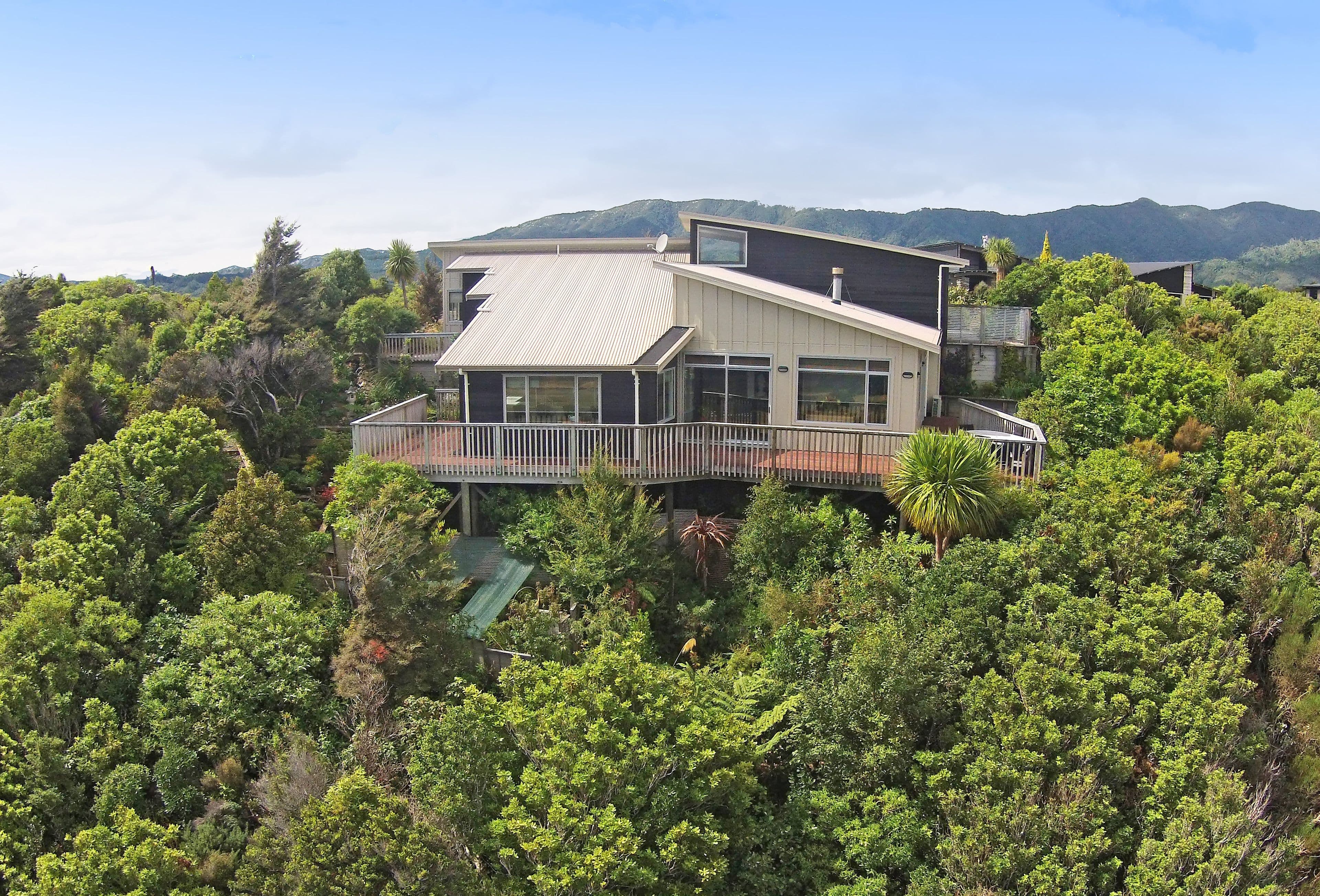 83 Mt Marua Way, Upper Hutt, Upper Hutt City, Wellington | Tall Poppy