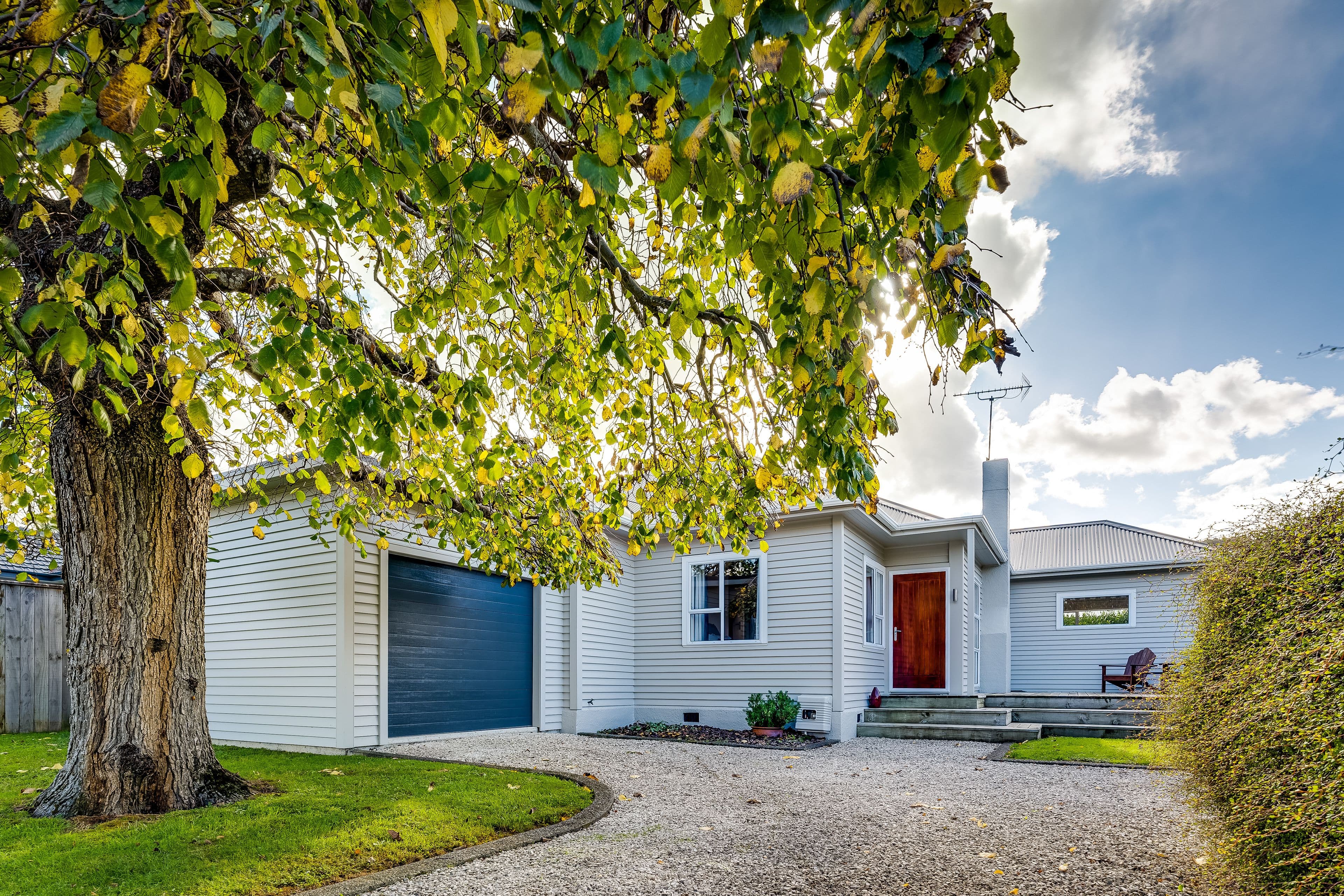 11 Victoria Street, Ebdentown, Upper Hutt City, Wellington | Tall Poppy