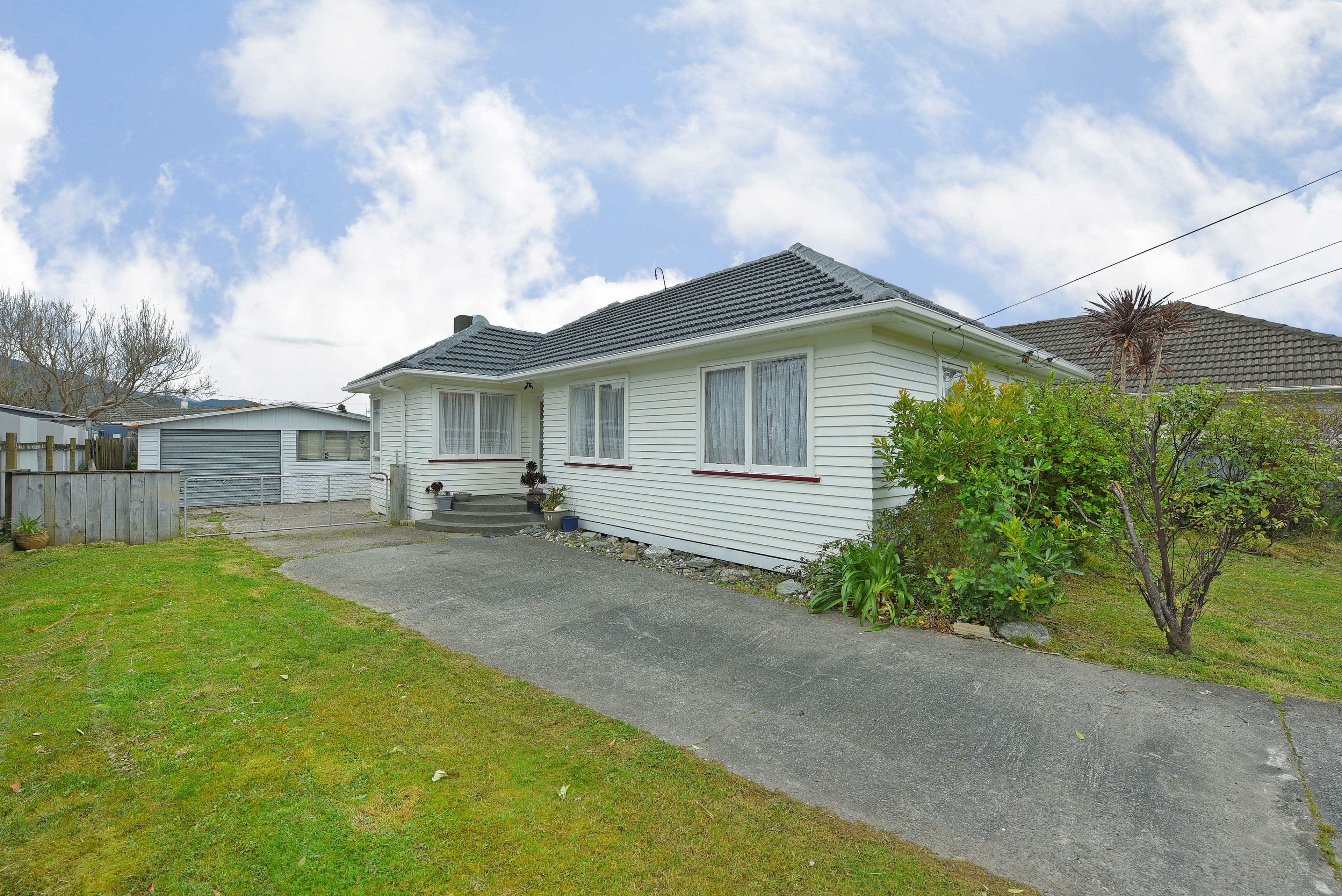 12 Wright St, Wainuiomata , Lower Hutt City, Wellington | Tall Poppy