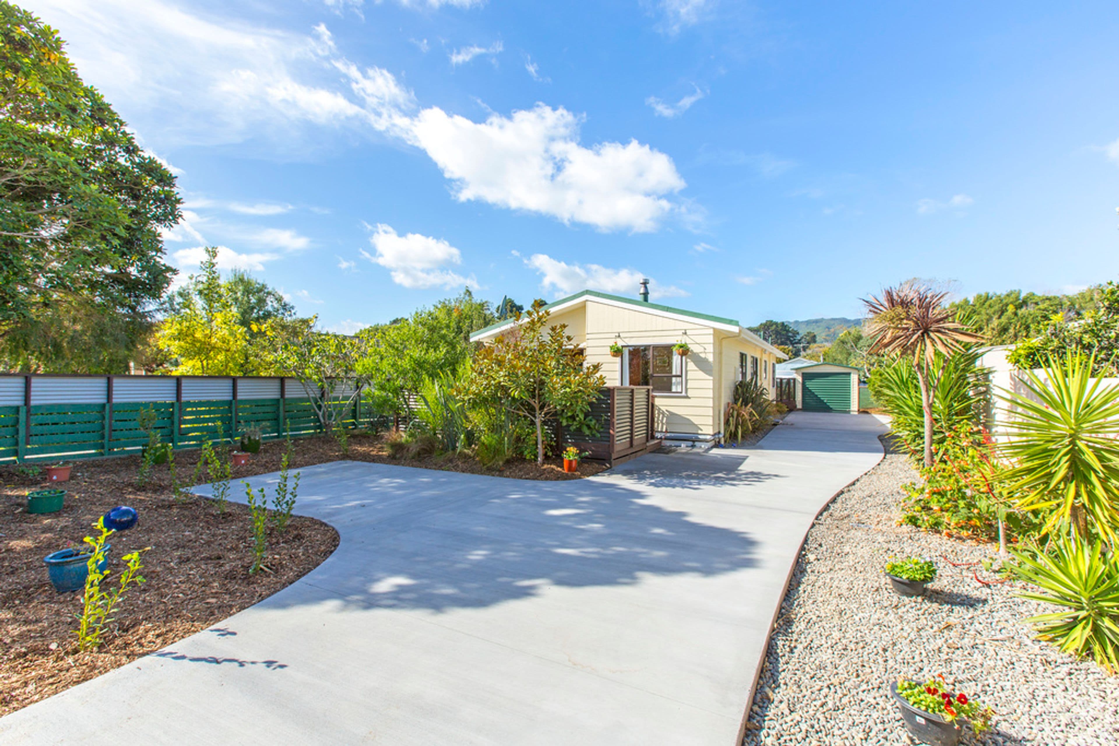 175 Te Moana Road, Waikanae, Kapiti Coast, Wellington | Tall Poppy